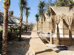 Khu cabana gần biển tại Hodota